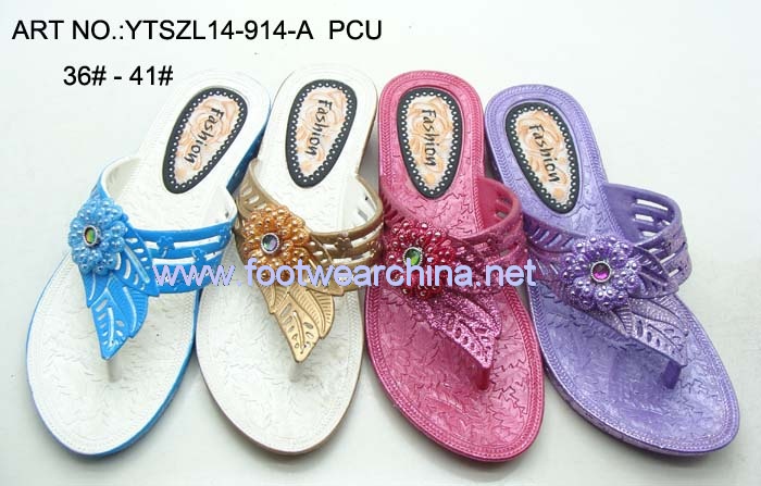 PVC-Slippers-Crystal-Shoes-Garden-Shoes