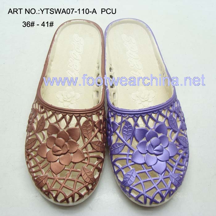 PVC-Slippers-Crystal-Shoes-Garden-Shoes