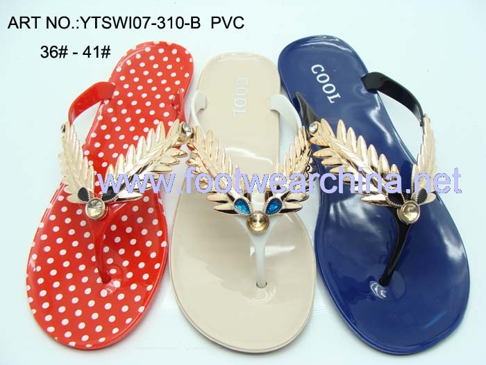 PVC-Slippers-Crystal-Shoes-Garden-Shoes