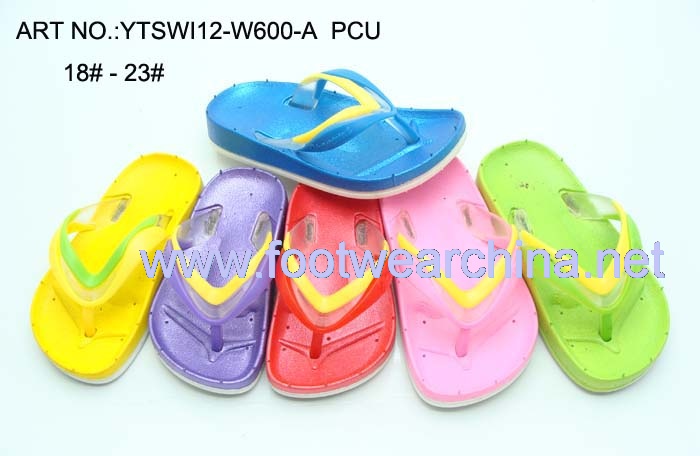 PVC-Slippers-Crystal-Shoes-Garden-Shoes