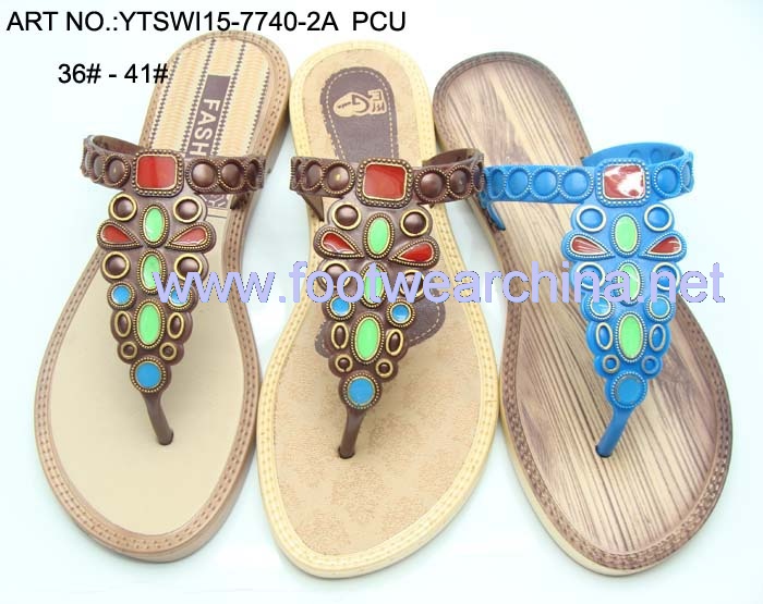 PVC-Slippers-Crystal-Shoes-Garden-Shoes